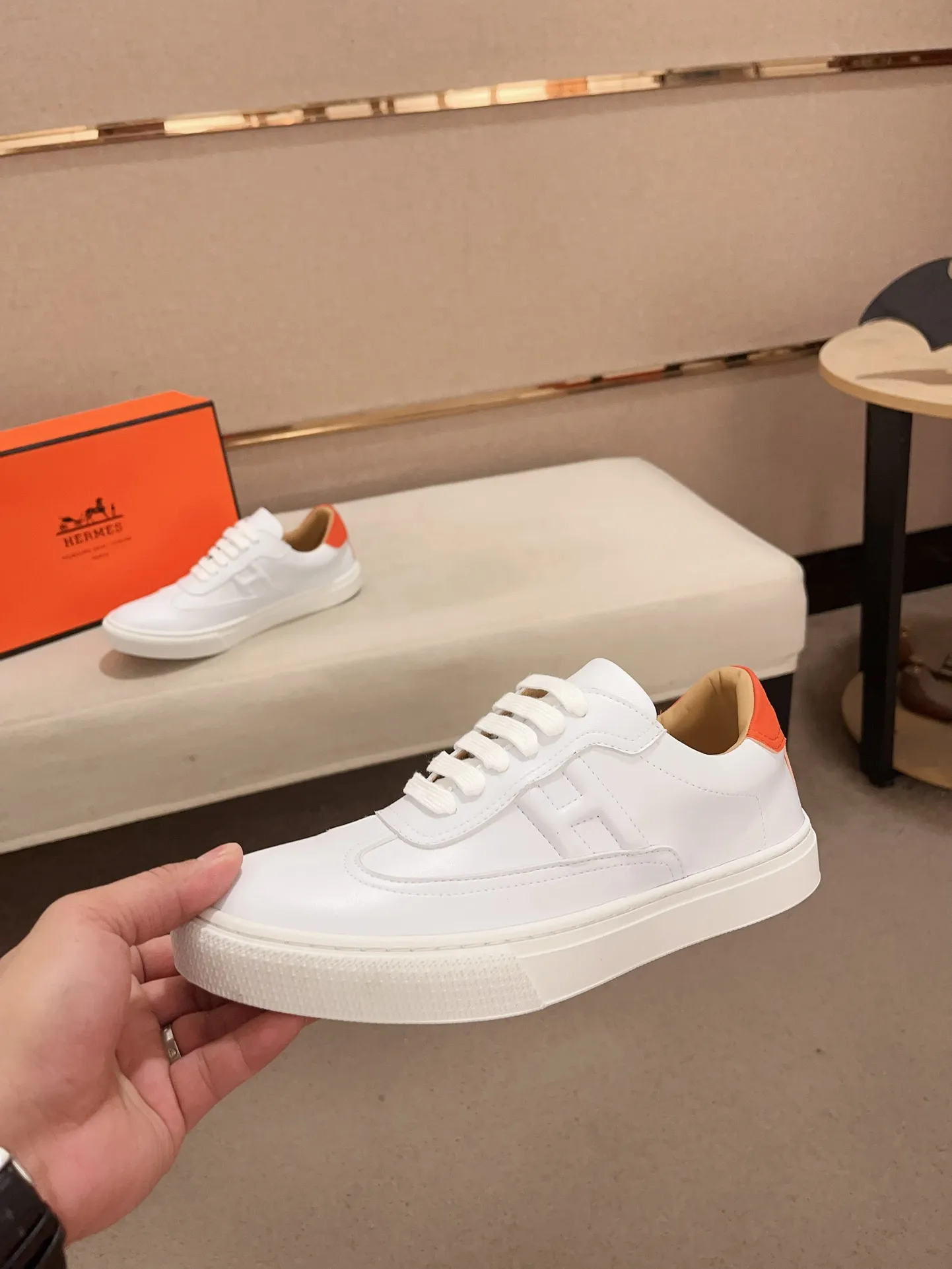 Men's clothing and shoes💰: 400💰《HERMES》【Classic Original Version】Hermès; Top 🔝 Purchasing Agency 🔍🔍Latest 🇺🇸Sold simultaneously at counters, original imported from Italy ▲▲Cow leather▲ ▲Exquisite workmanship (Italian 🇮🇹imported water-dyed 🐂cowhide lining) sole: original sole provided by the original factory, ⚠️exclusive double-layer activity·TPR·rubber·combined molded outsole; Code number: 36-44 (45/46 can be customized, non-refundable)